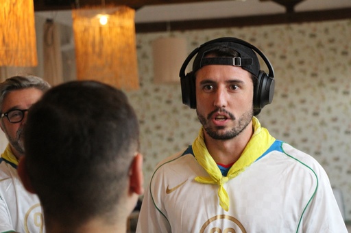Pète au casque