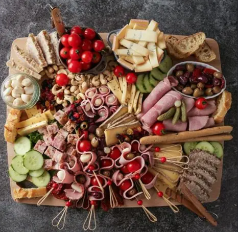 Repas Buffet – Planches + BBQ
